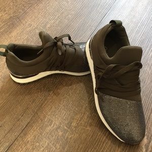 Olive Green Fashion Sneakers